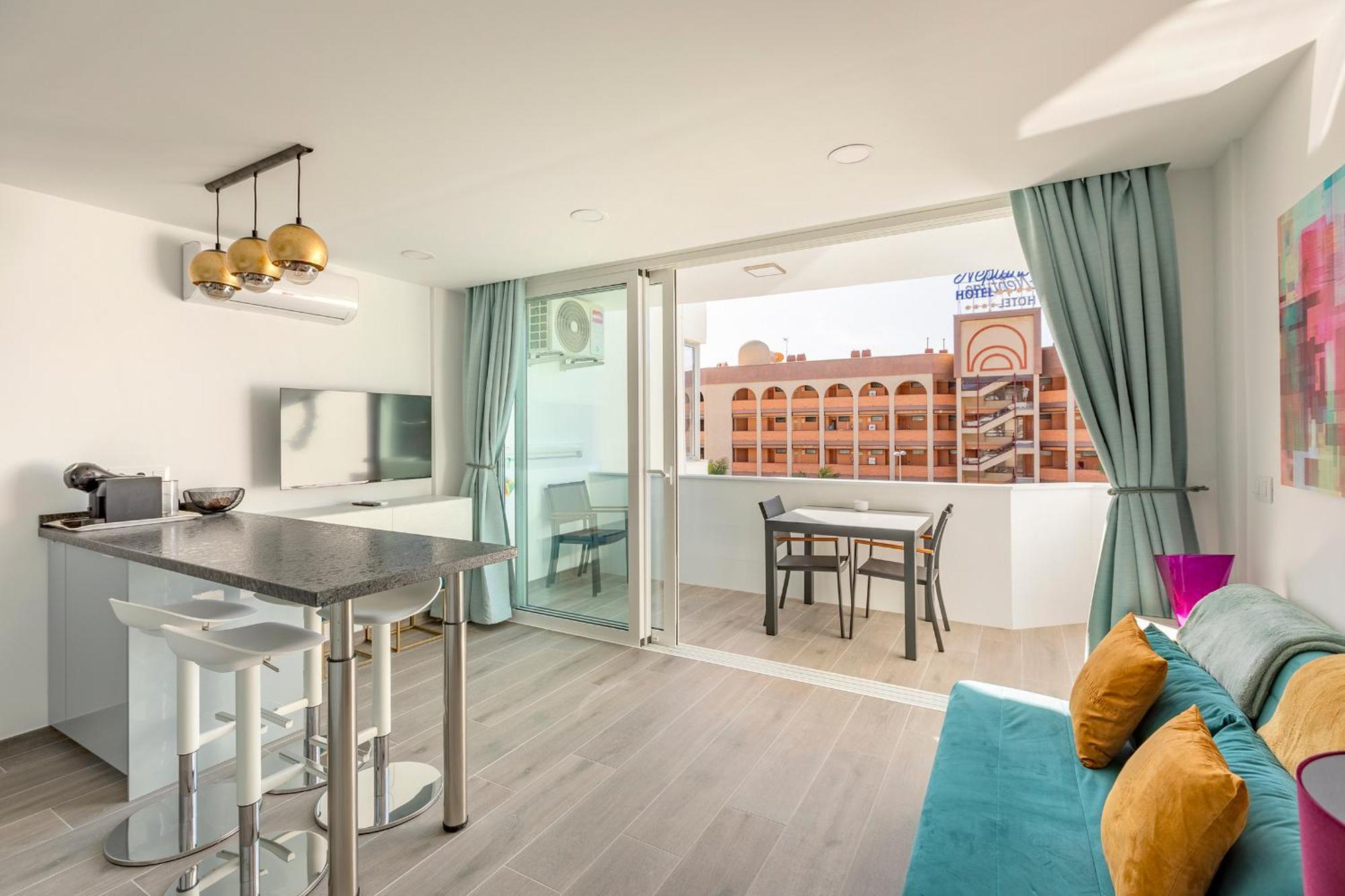 Chic & Stylish Near Yumbo Apartamento Playa del Inglés Exterior foto